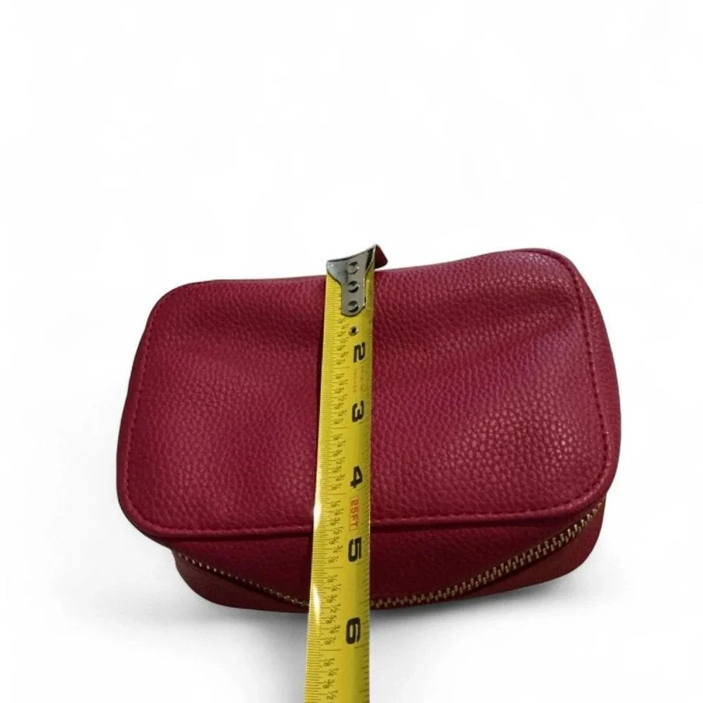 Trish McEvoy Makeup Planner Womens Small Red Good Pebbled Vegan Leather Zip